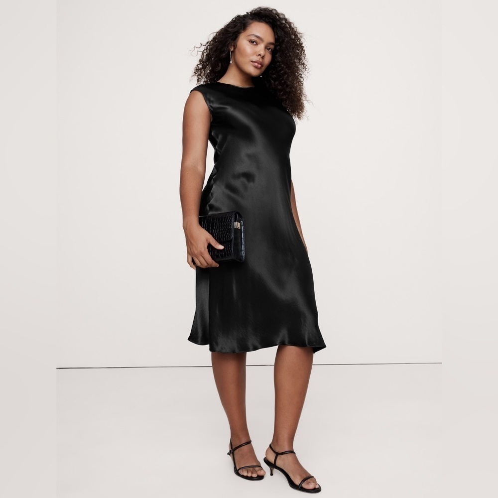 NEW! Banana Republic Black Bias-Cut Satin Midi Dress - XXS 🏒 - Picture 5 of 8